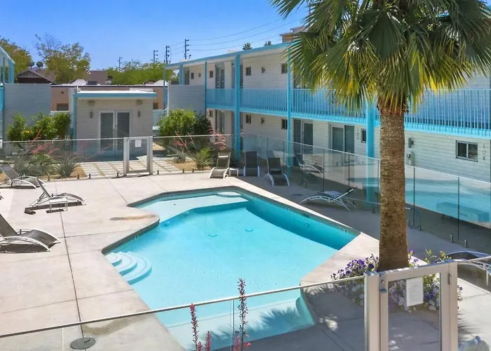 Prime Dtph Location W Pool